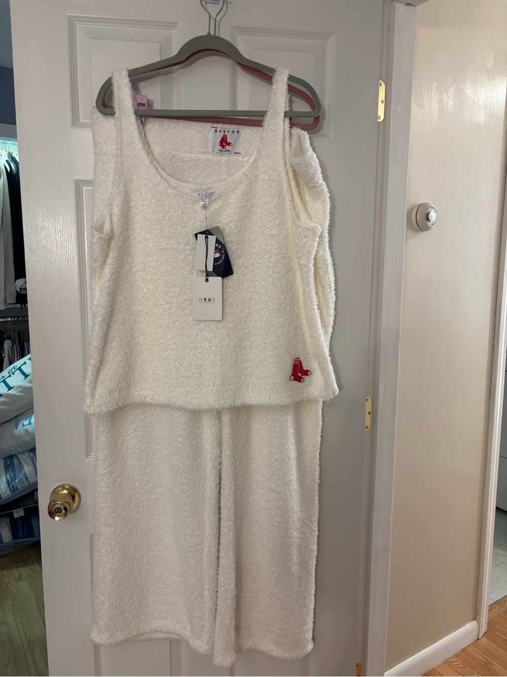Women's Cream Cozy Tank & Pants Plus size Sleep Set Boston Red Sox NWT